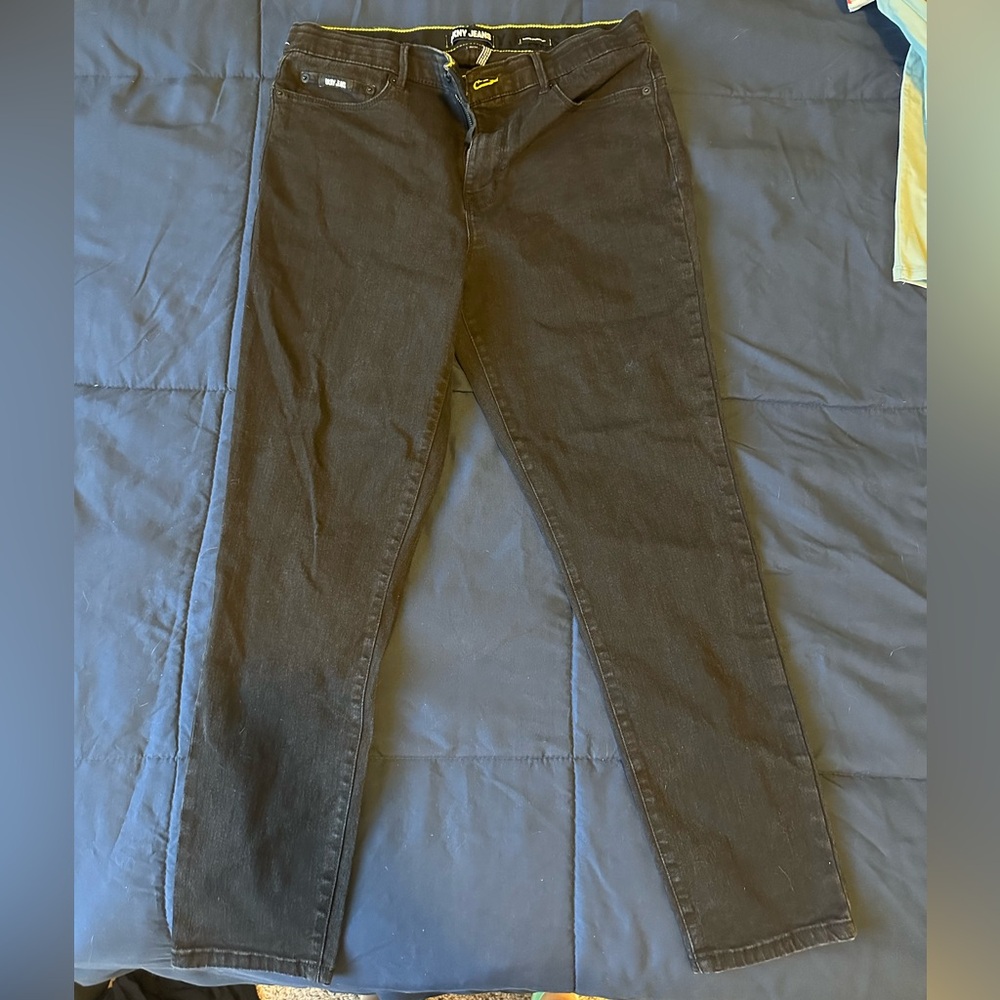 Black Skinny Jeans